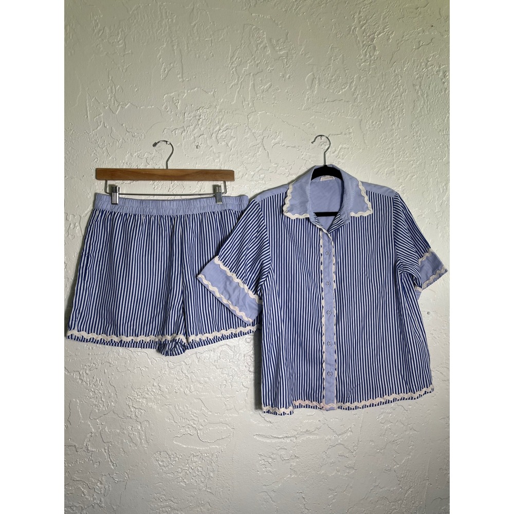 a loves a Blue Striped Short Pajama Set with White Trim